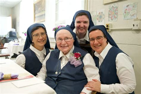 [FSP] Daughters of St. Paul .